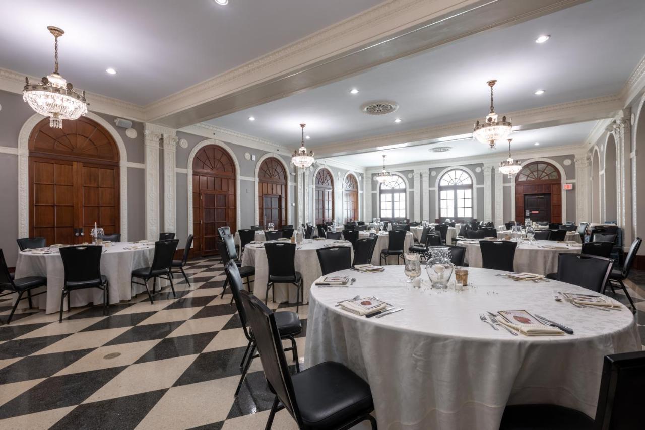 The Eldridge Hotel Лоренс Экстерьер фото